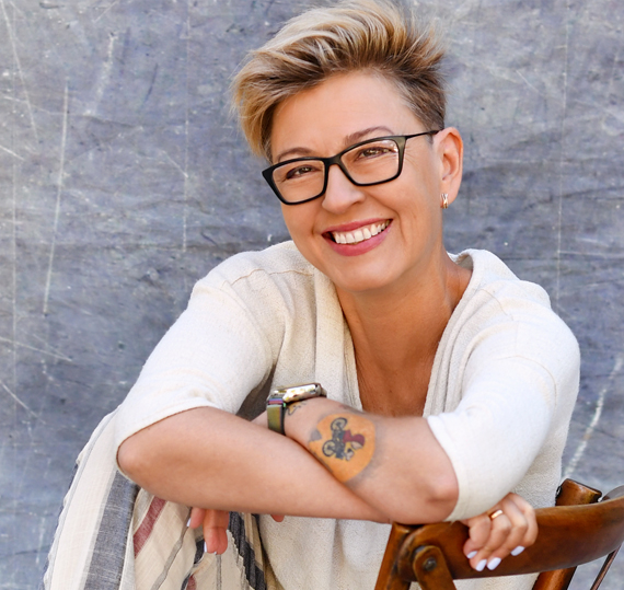 Elena Shipunova from the ETHNO.FM team.